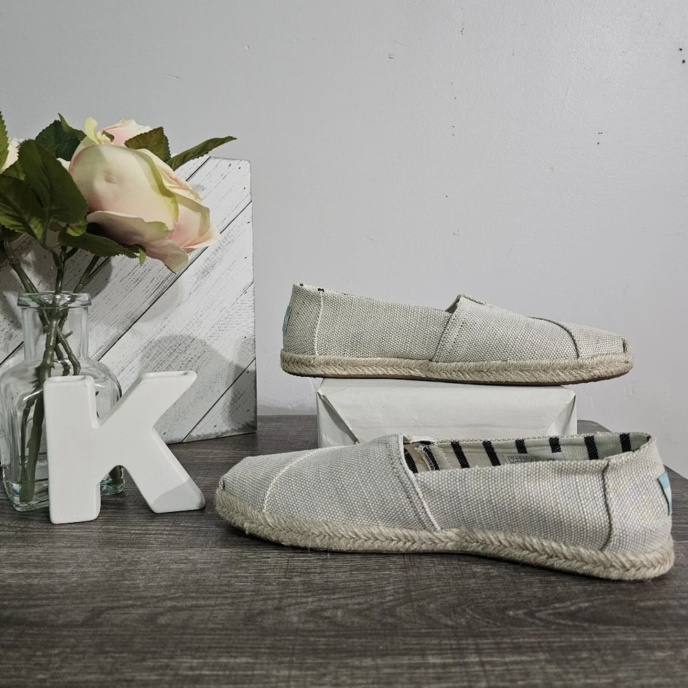 TOMS LNC Womens Alpargatas Espadrille Slip On Flats Beige Canvas Size 7 - Picture 2 of 8